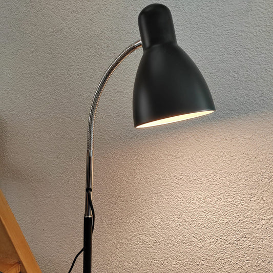 Moderna lampa za interijer